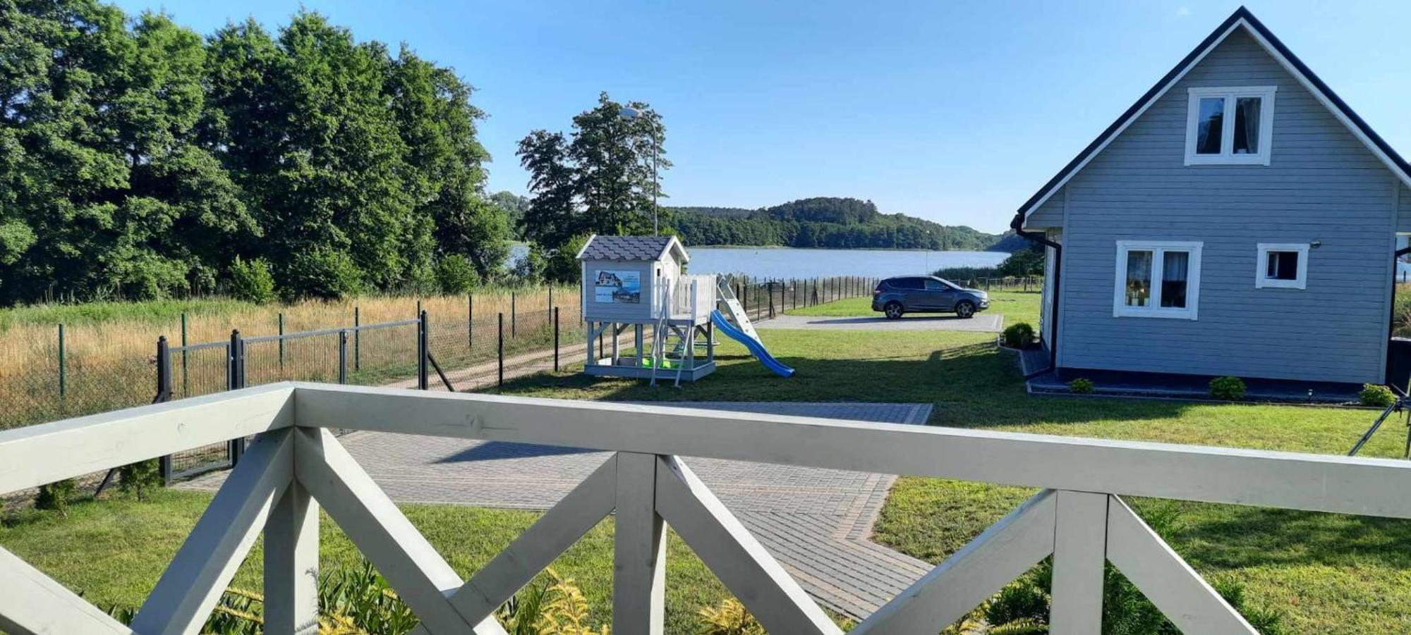 Szary Domek Nad Jeziorem Kolczewo Esterno foto